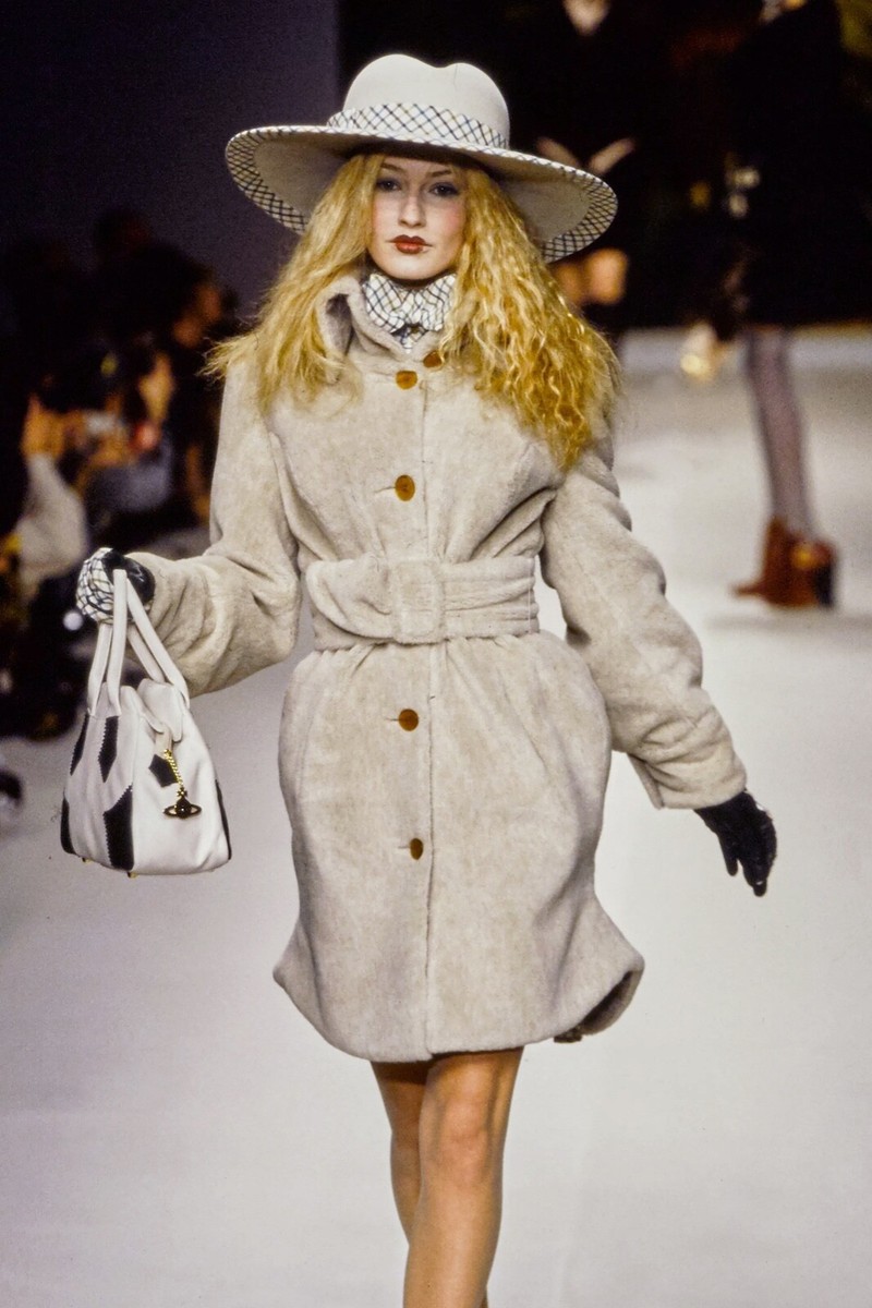 Vivienne Westwood アルパカ ニット コート Vivienne Westwood アルパカ ニット コート Vivienne Westwood