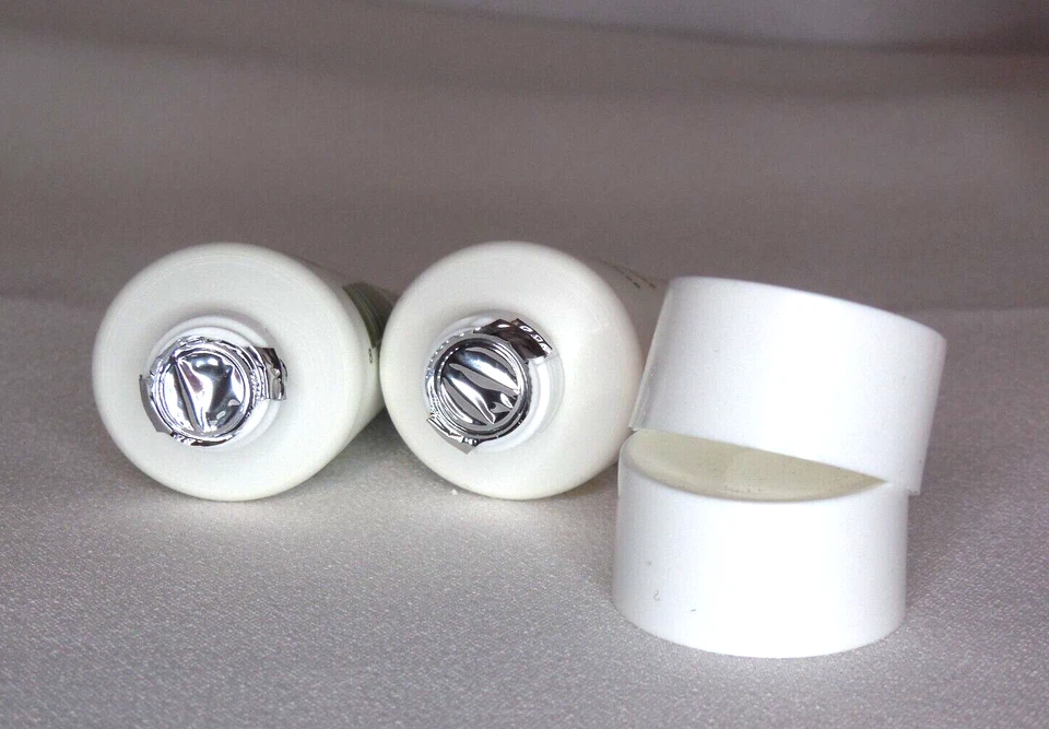 2 Rahua Scalp Exfoliating Shampoo Travel size 22ml Organic Natural Purifying - Image 3 of 4