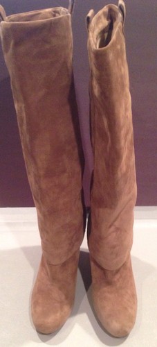 Women's 10 JOAN & DAVID Beige Suede Boots - Picture 5 of 12