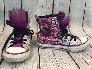 ALL STAR CONVERSE CHUCK TAYLOR HIGH TOP SNEAKERS WITH TULLE Paint ... ALL STAR CONVERSE CHUCK TAYLOR HIGH TOP SNEAKERS WITH TULLE Paint ...