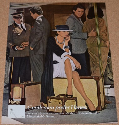 1981 Print Ad Gentlemen prefer Hanes hosiery silky smooth legs pantyhose heels