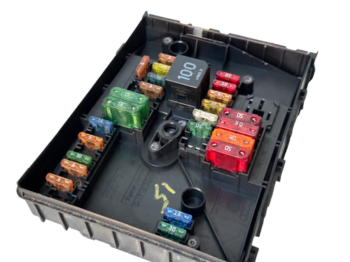 2009 - 2016 VolksWagen Passat Fuse Box Relay Control Module 1K0 937 125 ...