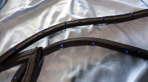 NOS NEW OEM Genuine GM 77-92 SEDAN Models Driver Front Door Weather Strip Seal - Picture 6 of 7
