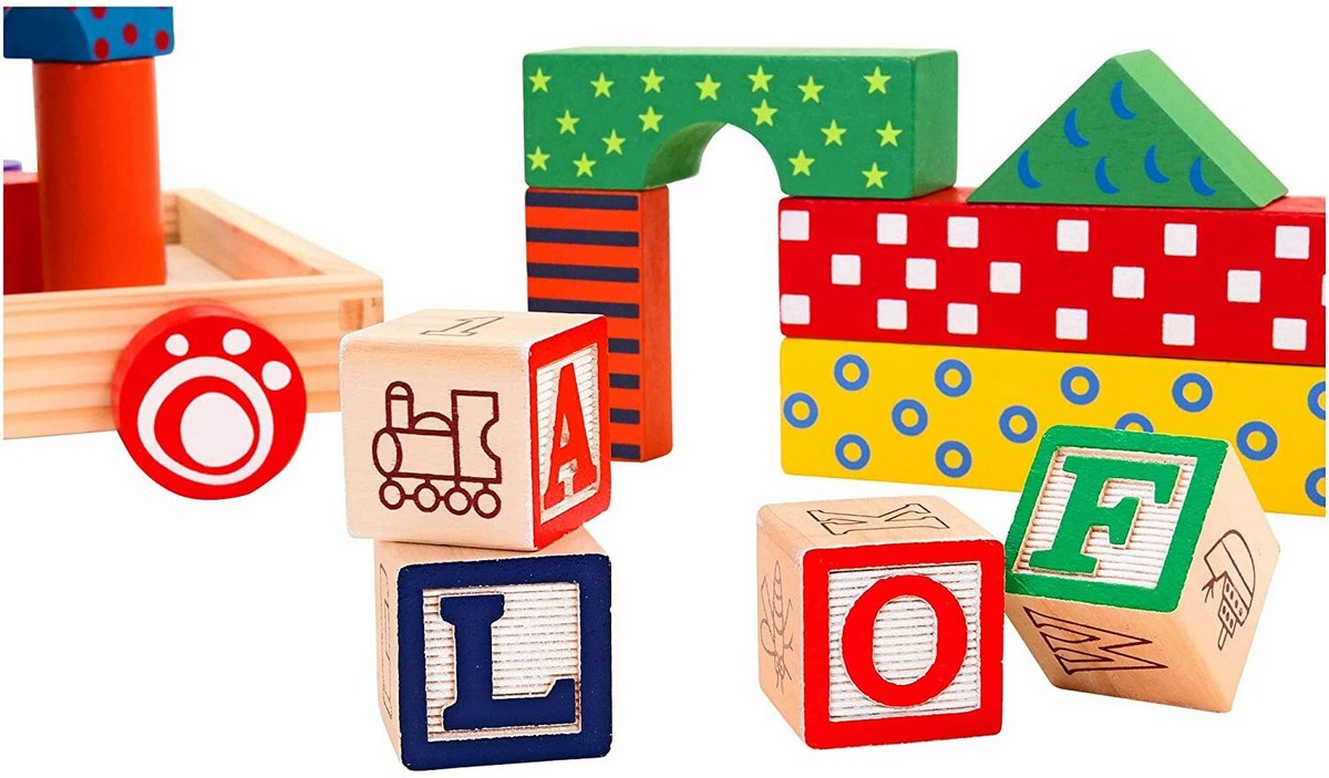 Legnoland Carretto Trainabile Legno con 12 Cubi/23 Costruzioni