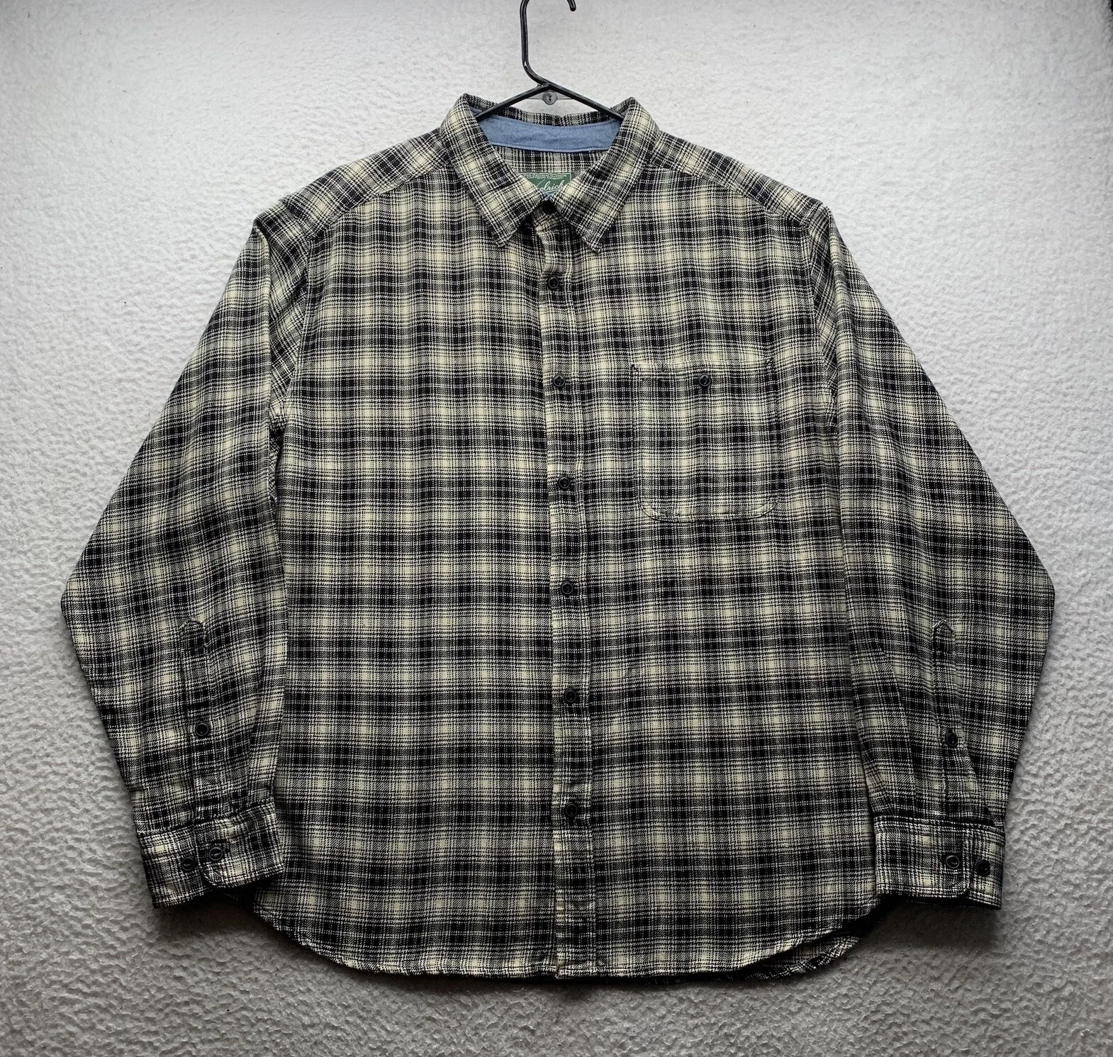 Woolrich Flannel Shirt Mens XL Plaid Houndstooth Beige Black Hiking Outdoors Dad