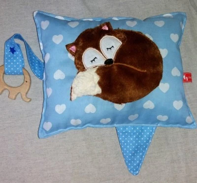 FINN & FINCHEN Motorikkissen, Schmusekissen, Beißring und Knisterecke, Knisterkissen, Fuchs