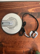 Panasonic D. Sound MP3/CD Player AM/FM Radio Portable SL-CT582V Read Description