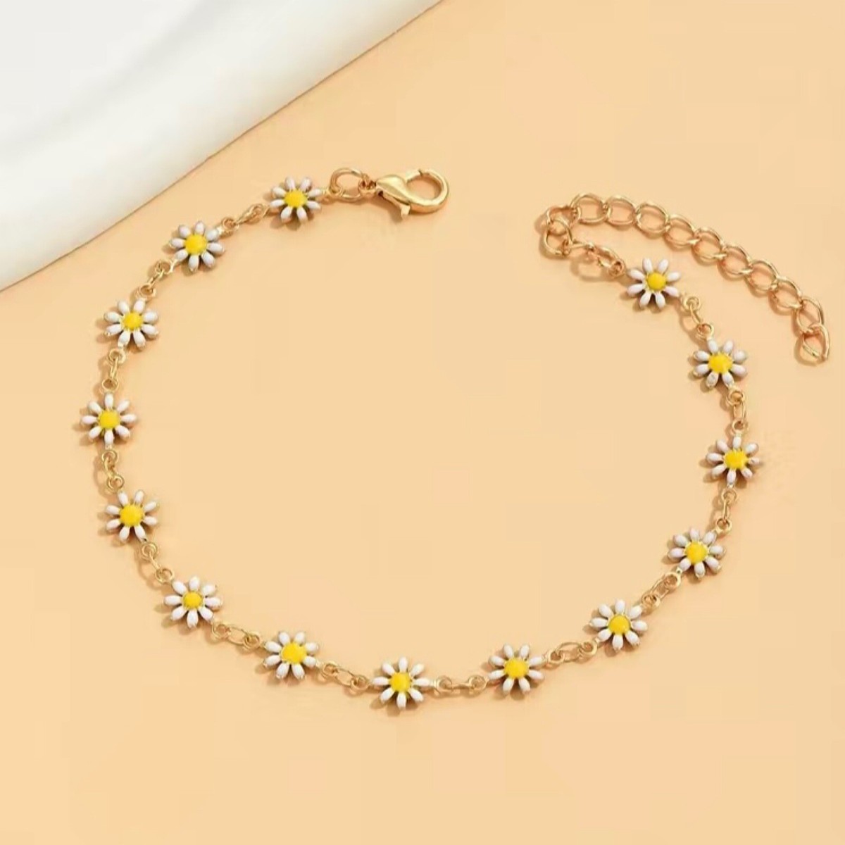White Daisies Flower Beads Chain Anklet 14K Gold Plated Alloy
