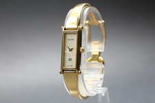 Near MINT Vintage Gucci 1500 Gold White Shell Dial Women's Quartz Watch JAPAN