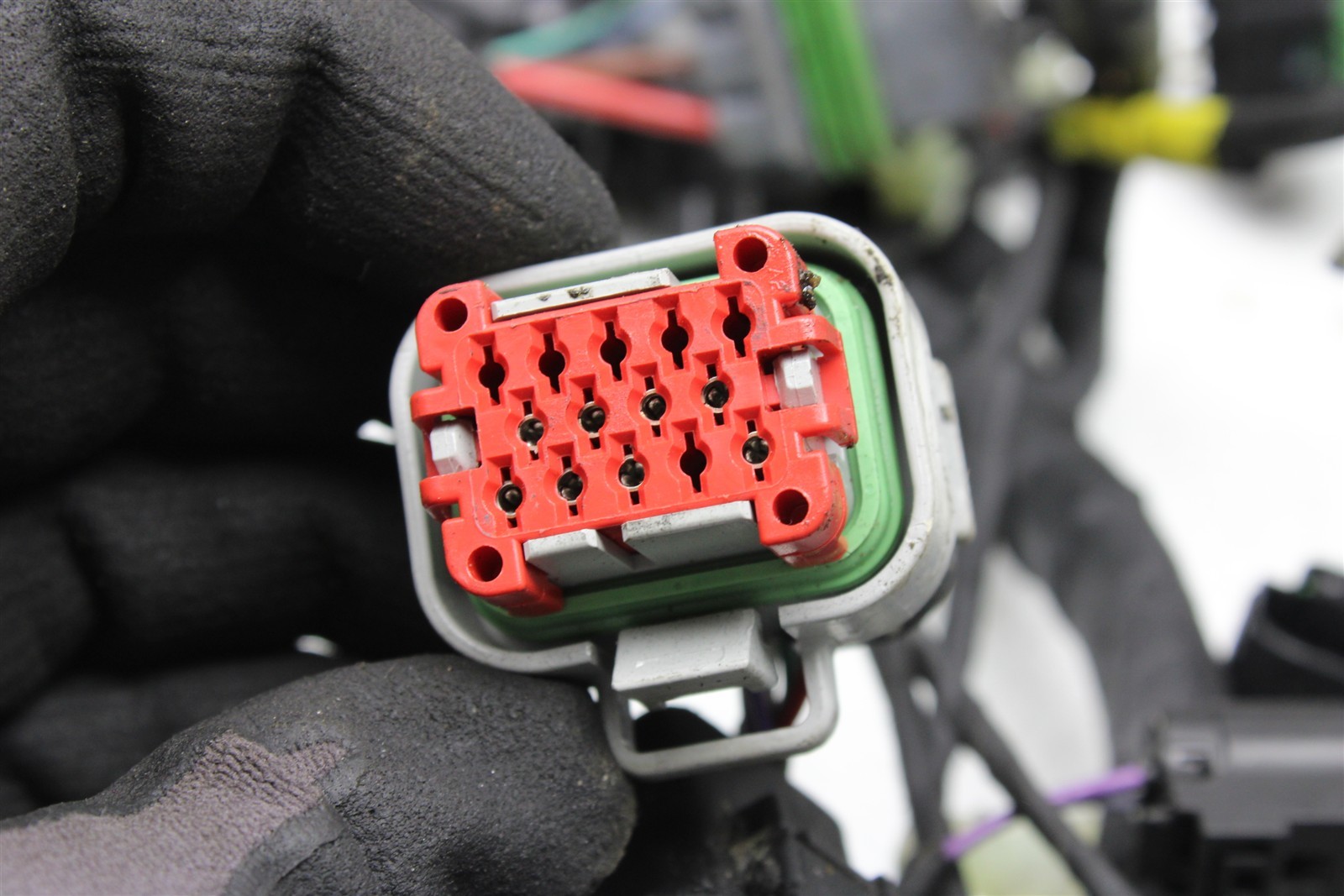 McLaren Artura 2025 Fuse box wiring harness
