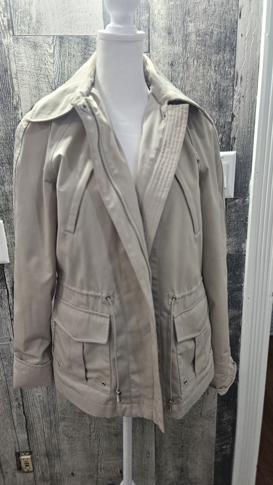 Classic Elements Beige Zip Drawstring Waist Pocke… - image 4