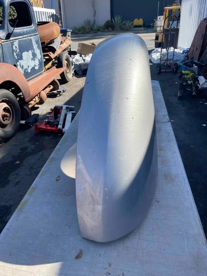 1940 to 1946 Chevy GMC half ton Truck Rear Fiberglass Rear Fenders USED. - Image 4 of 4