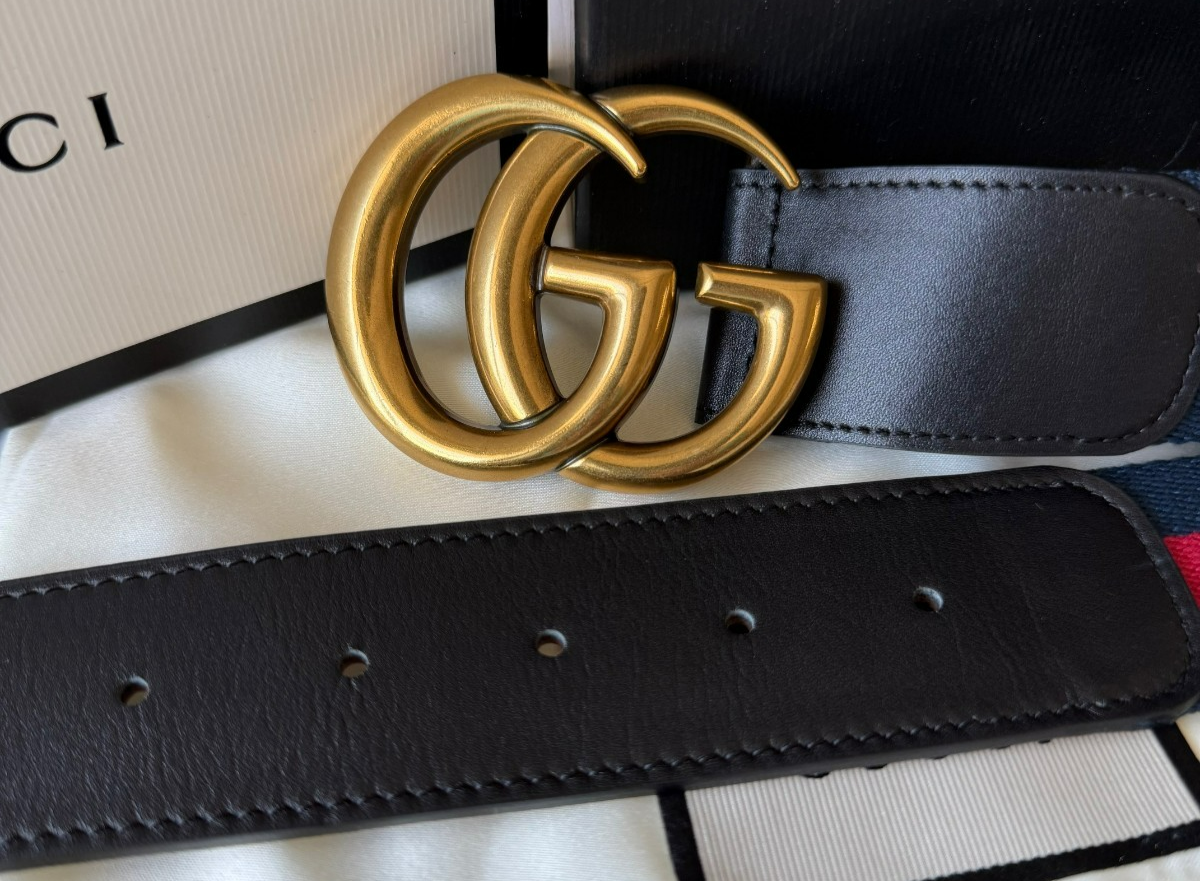 Gucci Black Leather Marmont Belt w/ GG Buckle. 1.5\