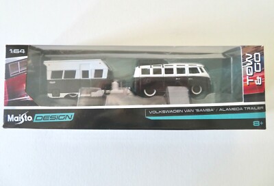 Maisto Design Tow & Go Series 1/64 Volkswagen Van, bus ''Samba'' / Alameda Trailer