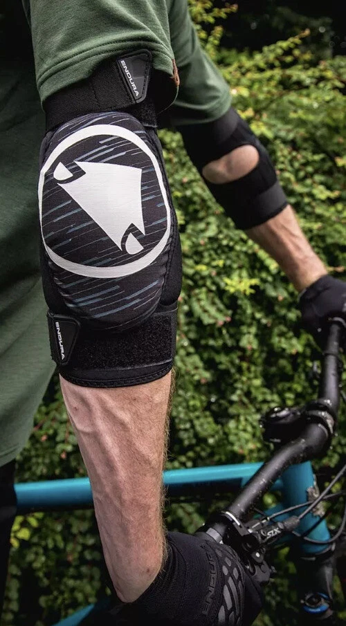 endura singletrack elbow protectors S/m Mountain Bike Bmx Mtb - Image 2 of 3