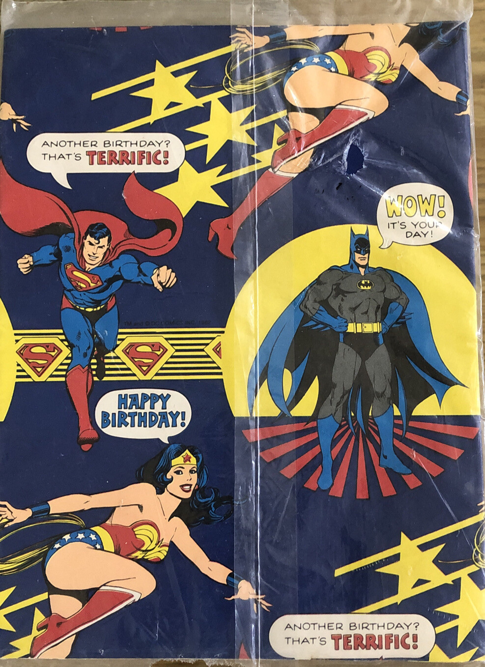 Vtg Buzza NOS DC Comics Super Hero Birthday Gift Wrapping Paper Batman Superman