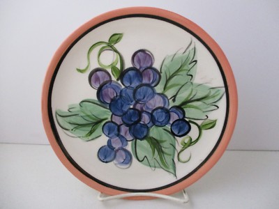 VICKI CARROLL STUDIO BON APPETITE SALAD PLATE- GRAPES 8'' - 1210C