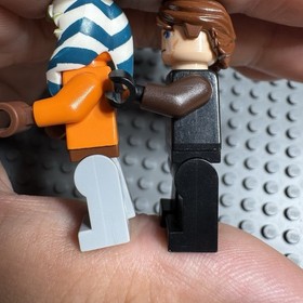 LEGO Star Wars: lot of 2 7680 anakin & ahsoka sw0192 sw0183 Minifigures