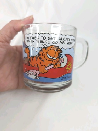Mug Glass 1978 Garfield Odie Canoe "I'm Easy To Get" McDonald Anchor Hocking USA