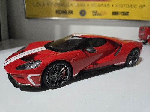 🔥GT Spirit 1:18 2017 Ford GT 2017 rojo con rayas blancas exclusivo de Estados Unidos LEER - Imagen 1 de 11