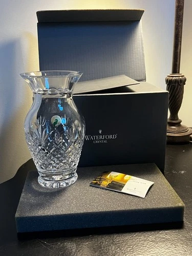 Vintage Waterford Crystal 8" Killarney Vase - Brand New in Original Box