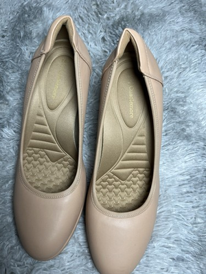 #ad Cusolemore Women Nude Comfort Block Heel Pumps Size 9.5 Office Work Shoes NIB $45.00
