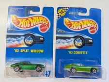 Hot Wheels Blue Card #1671 '63 CORVETTE Green & #447 '63 Split Window - 2 cars