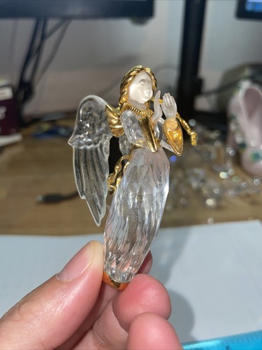 Swarovski Christmas 2000 2001 2002 And 2003 Memories Angel Ornament Swarovski Christmas 2000 2001 2002 And 2003 Memories Angel Ornament