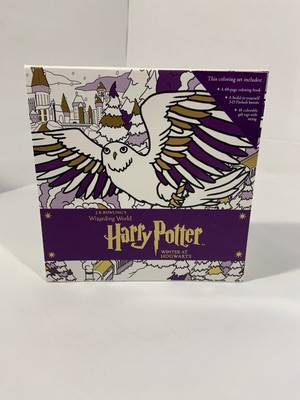 Harry Potter: Winter at Hogwarts: A Magical Coloring Set 9780763695897