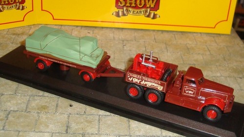 DIAMOND T TRUCK & CANVASSED TRAILER - CHARLES THURSTON'S - 1:76 GREATEST SHOW - Picture 3 of 4