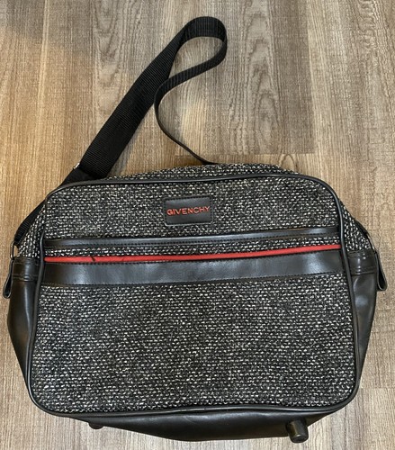givenchy luggage tag