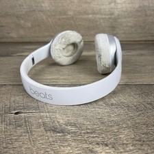 Beats by Dr. Dre Solo2 Over the Ear Headphones Wired- White Grade B  B0518 