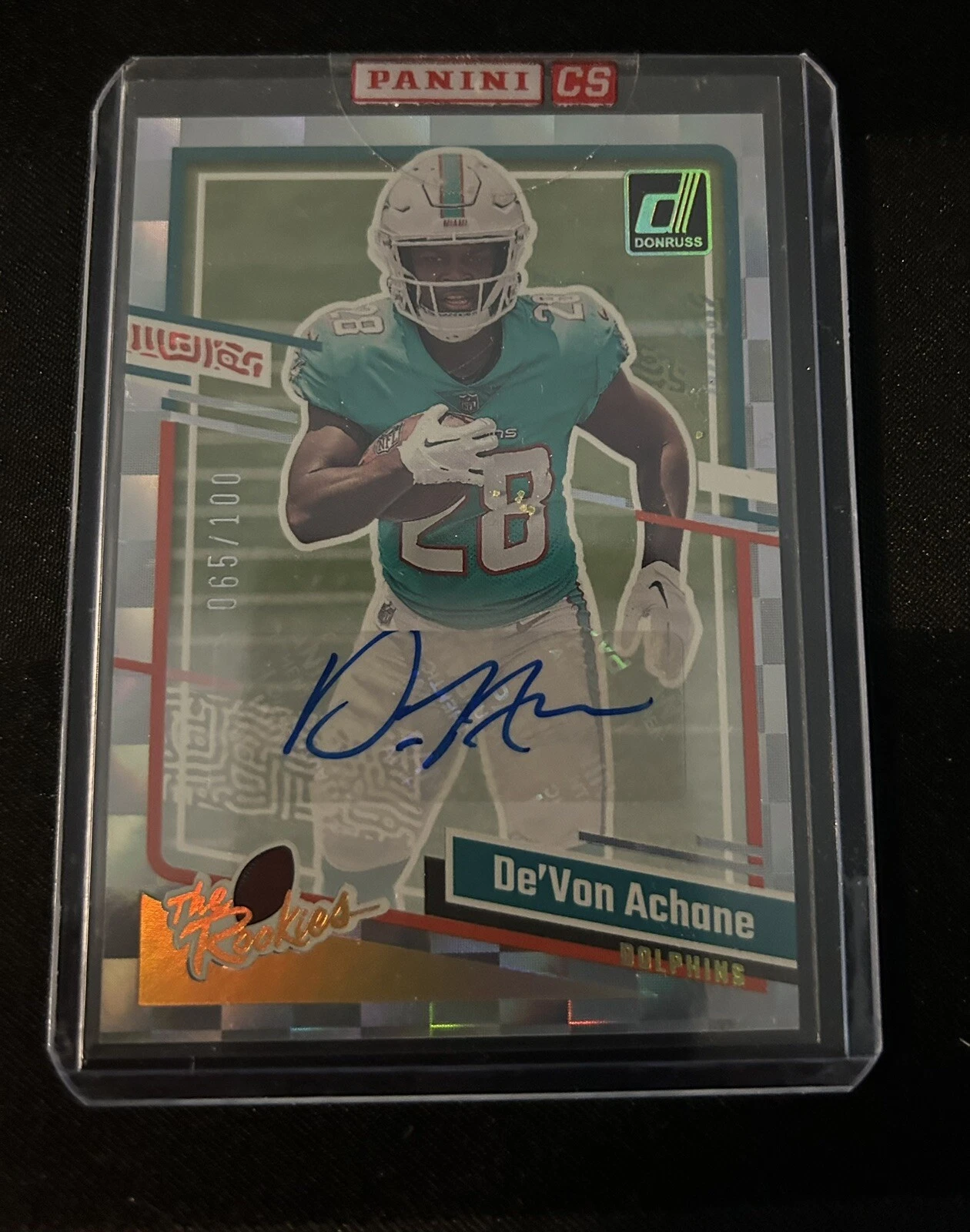 2023 Panini Donruss The Rookies De’von Achane Auto Autograph #27 Rc Rookie /100
