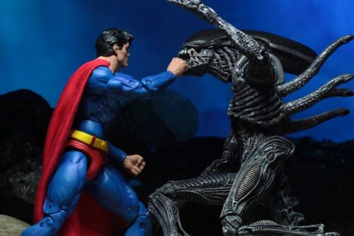 NECA 2019 ComicCon SDCC Exclusive Superman VS Aliens Action Figure Set - Bild 12 von 12