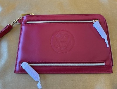 Extremely Rare Presidential Seal Trump Leather Wristlet Clutch Donald Trump New