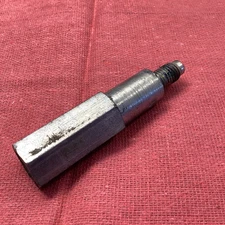 03 - 04 Ford F250 F350 6.0 Powerstroke Fan Shroud Lower Engine Stand-off  Bolt