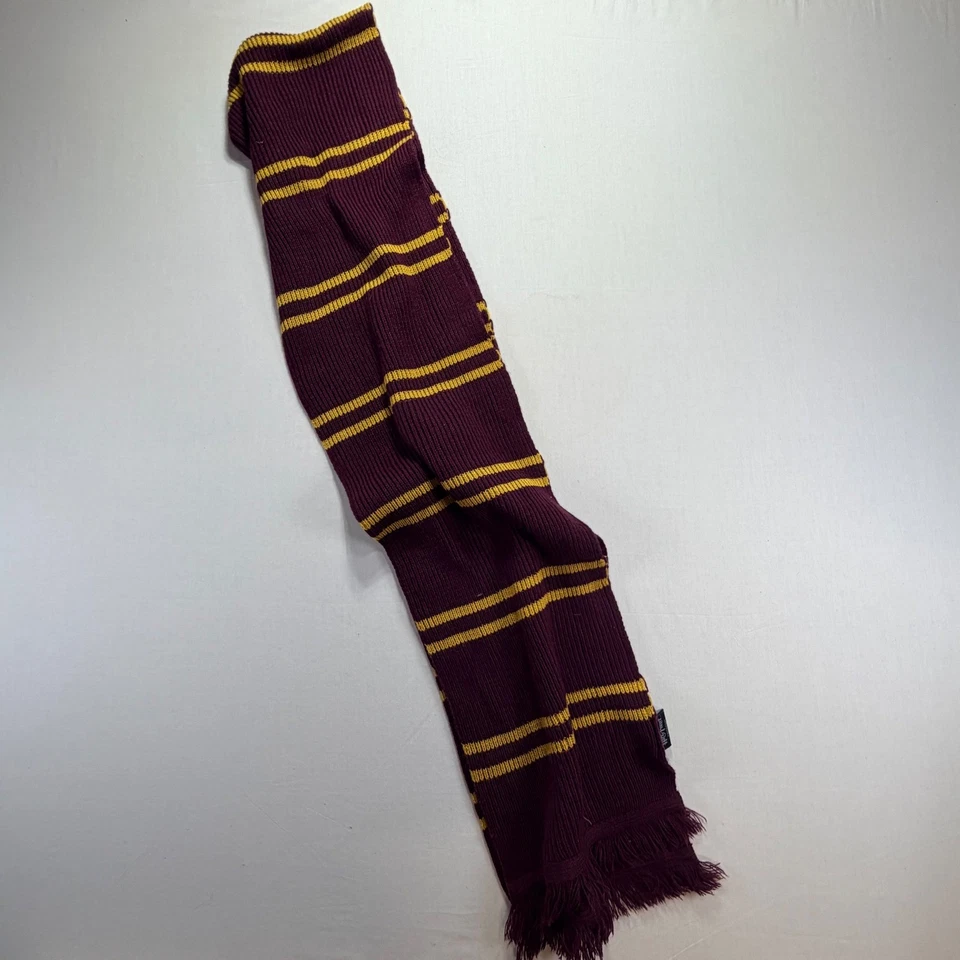 Bufanda Mundo Mágico Harry Potter Gryffindor Universal Studios Foto 2 de 3