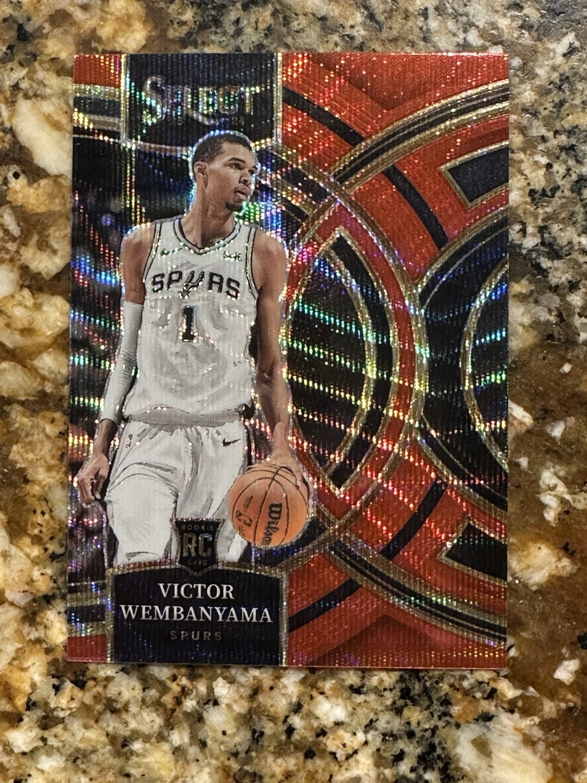 2023-24 Panini Select Victor Wembanyama Premier Red Wave Prizm RC Rookie #121 🦄