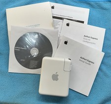 Apple Airport Express Base Station Wireless Router Model A1084 2005