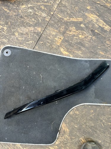 VW Volkswagen Passat B8 3G Leiste Stoßstange vorne Zierleiste 3G0854321C