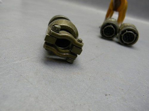 Bendix PT06SE-12-10P 10 pin Plug Assembly w 10-453985-123 Connector Lot of 3 - Picture 9 of 10