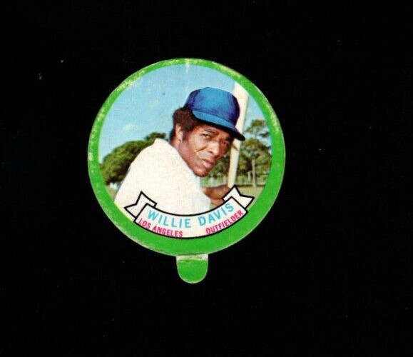 1943* 1973 Topps Candy Lids Willie Davis (filler)