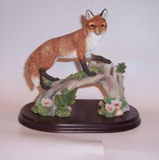 Leonardo Fox on Rock with plinth