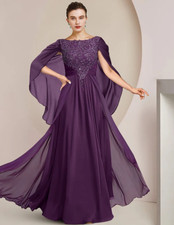 Purple A-Line Mother of the Bride Dress Elegant Scoop Neck Chiffon Applique Cape