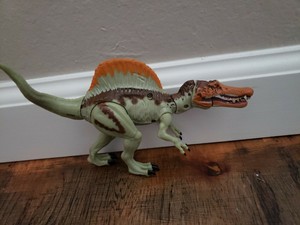 jurassic world chomping spinosaurus