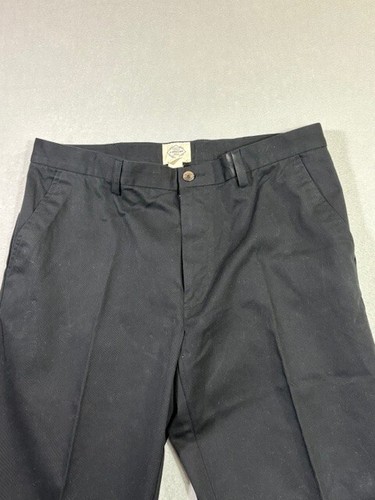 Pantalones para hombre St Johns Bay 36X32 negros informales de fácil cuidado frente plano pierna recta - Imagen 3 de 10