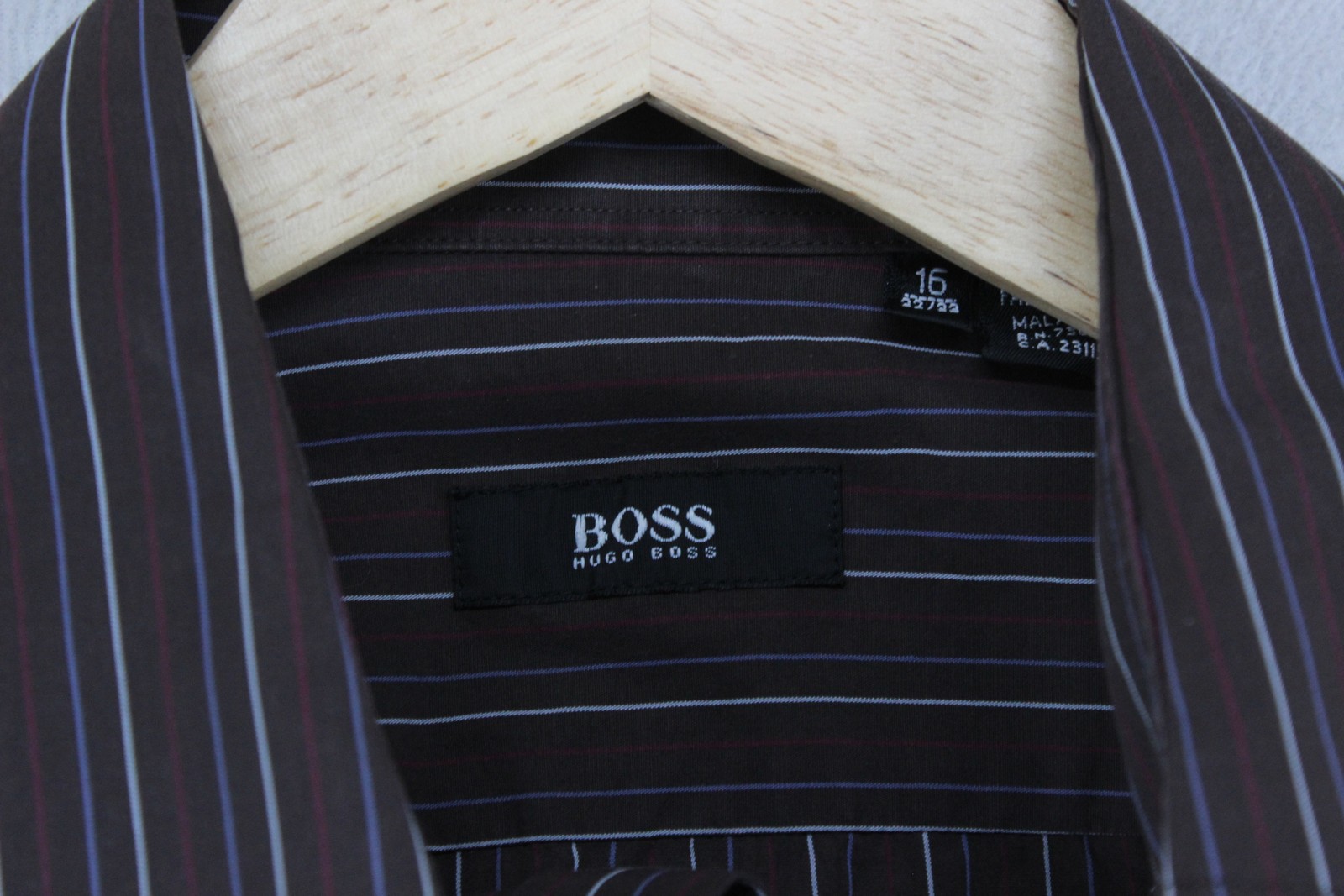 Vintage Hugo Boss Striped Shirt Mens Size 16 Brown Long Sleeve Formal thumbnail 3