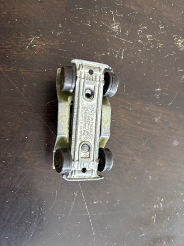 Hot Wheels 1970 Lime T-4-2 Red Line Tires - Picture 6 of 6