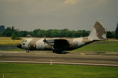 Dia XV178 Lockheed C-130 35mm gerahmt OP-M11-80