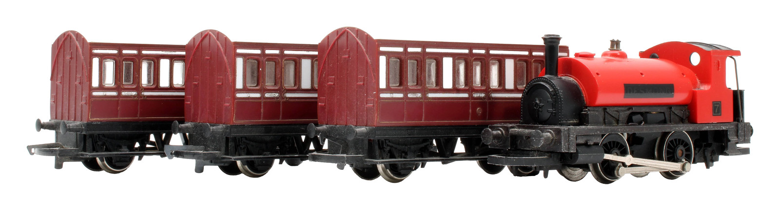 HORNBY 'OO GAUGE' R779 CHERRY RED 'DESMOND 7' SADDLE TANK STEAM LOCO + 3 COACHES